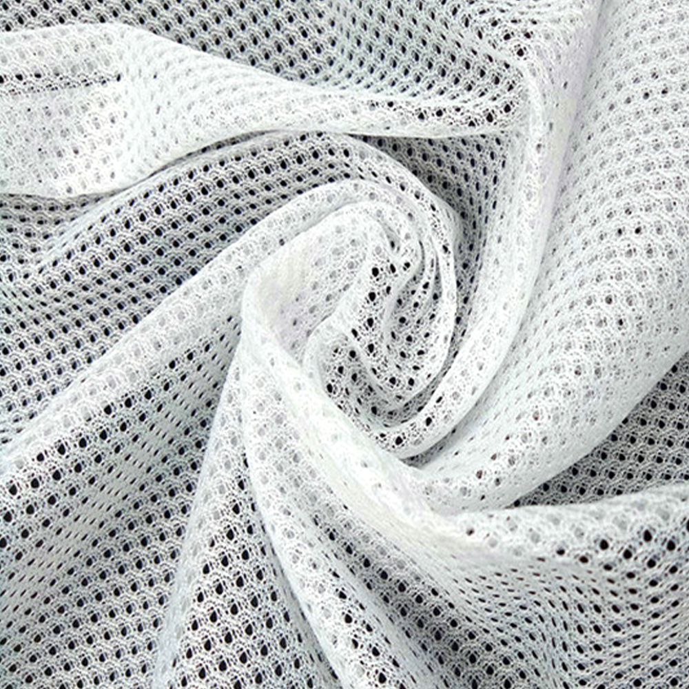 Tissu de doublure en maille 100 % polyester, 50D, maille, couleur personnalisée, teinture continue.